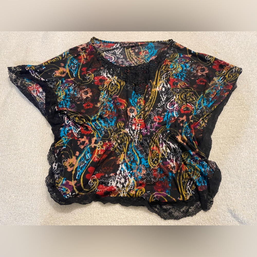 Almost Famous Black Multicolor Paisley Print Lace Trim Women's Top